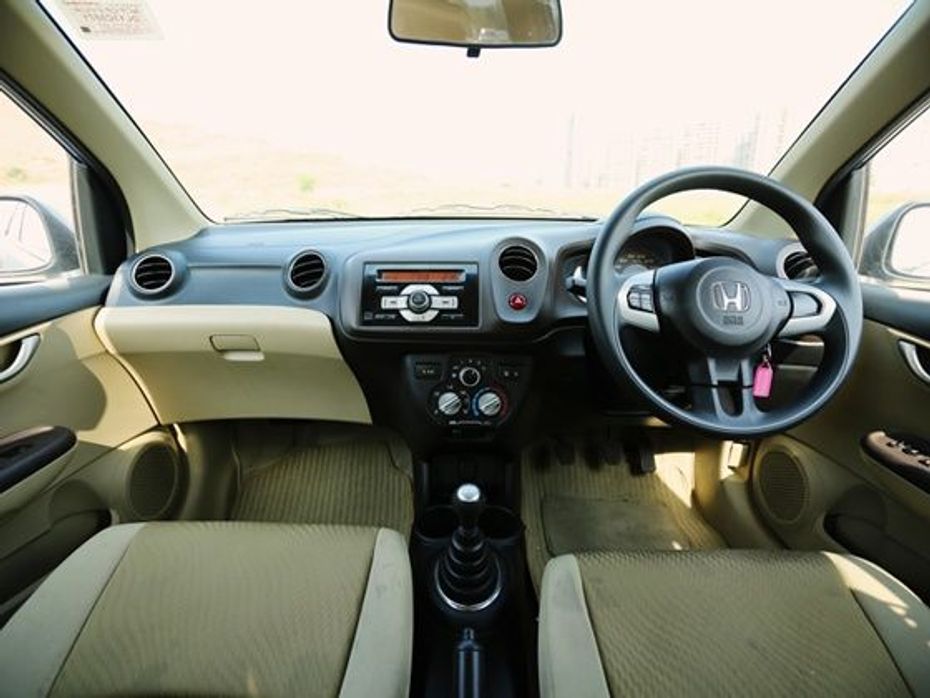 Honda Amaze interior