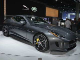 AWD Jaguar F-Type debuts at LA