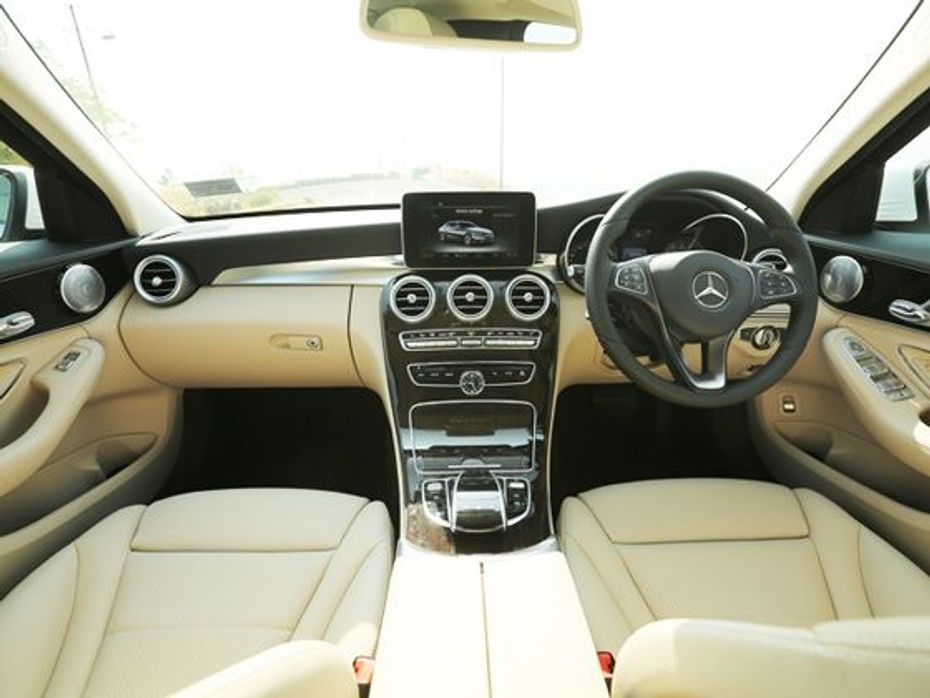 New 2015 Mercedes-Benz C-Class plush interiors resembles the S-Class