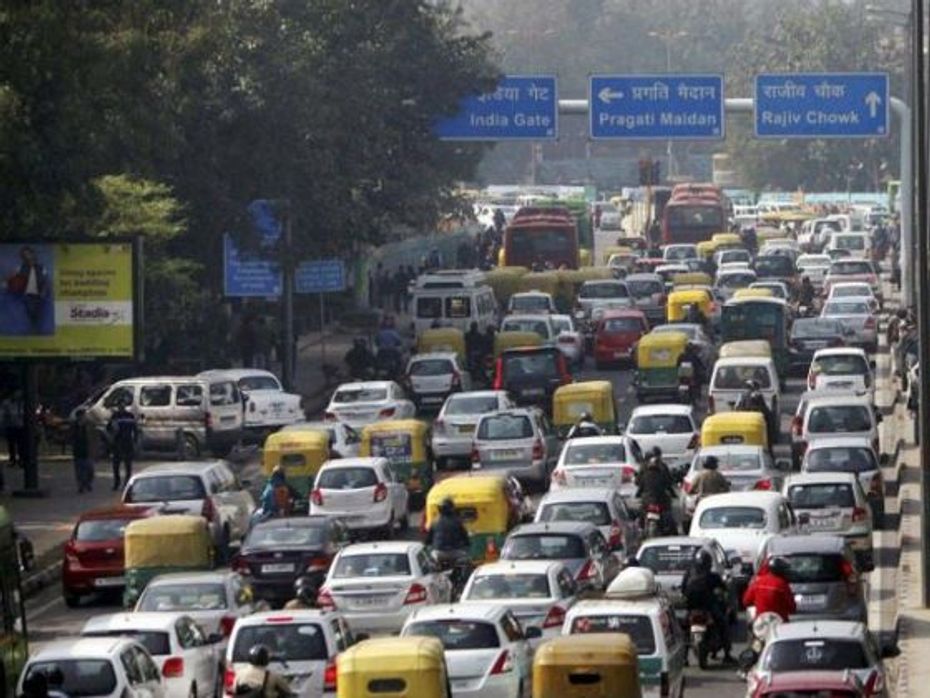 Vehicles older than 15 years to be banned in Delhi