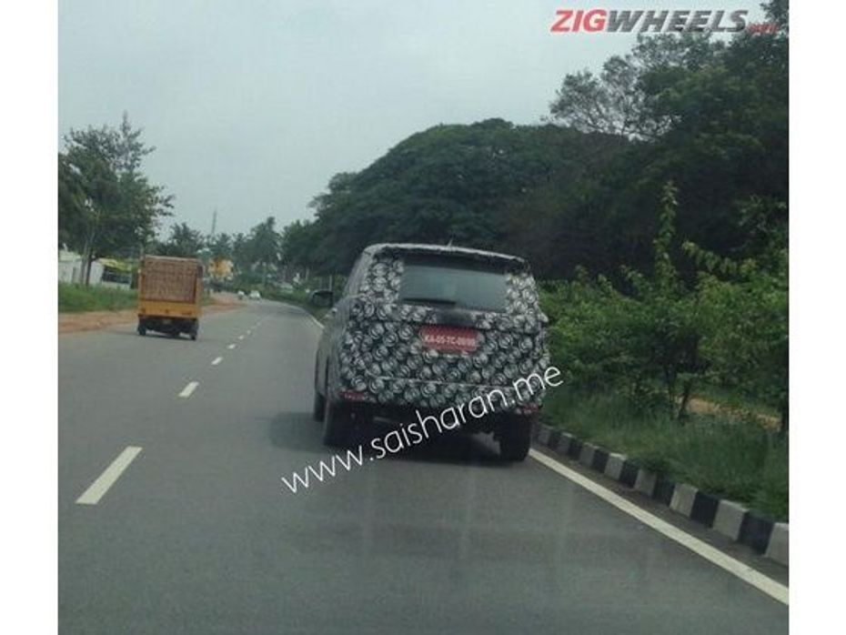 The new 2016 Toyota Innova will get a new multi-layered bootlid, new taillights and a revised rear bumper