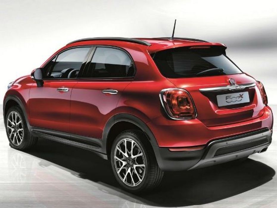 Fiat 500X compact crossover rear static shot