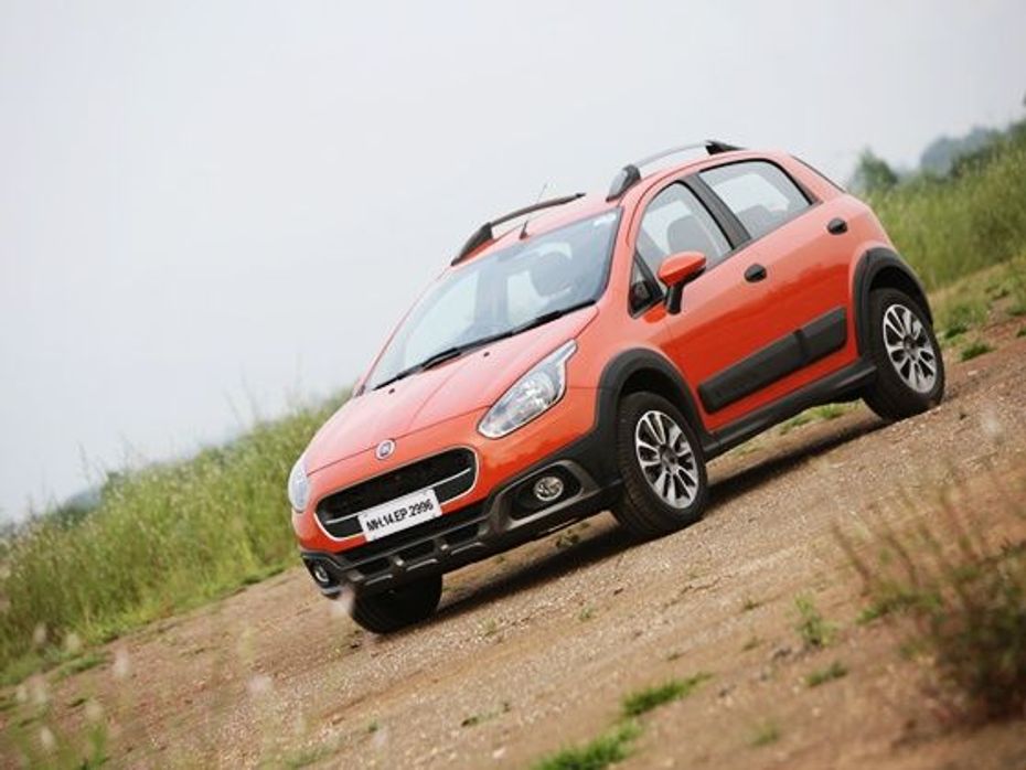Fiat Avventura Petrol India Review front angle
