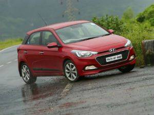 Hyundai Elite i20 off to a solid start - ZigWheels