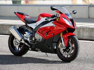 2014 INTERMOT: 2015 BMW S1000RR unveiled