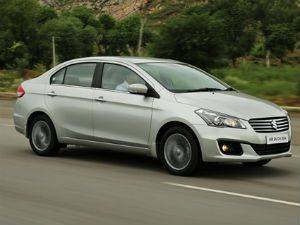 ciaz vs nissan sunny