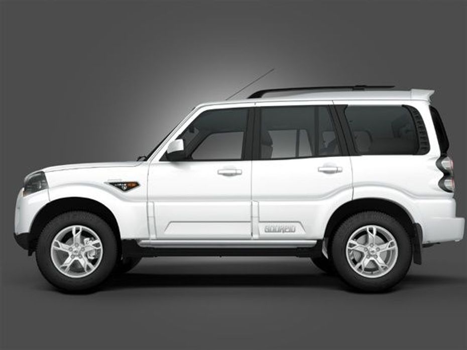 2014 New Mahindra Scorpio details side picture