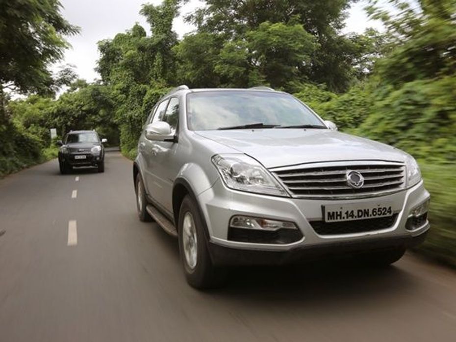 New Ford Endeavour vs Ssangyong Rexton