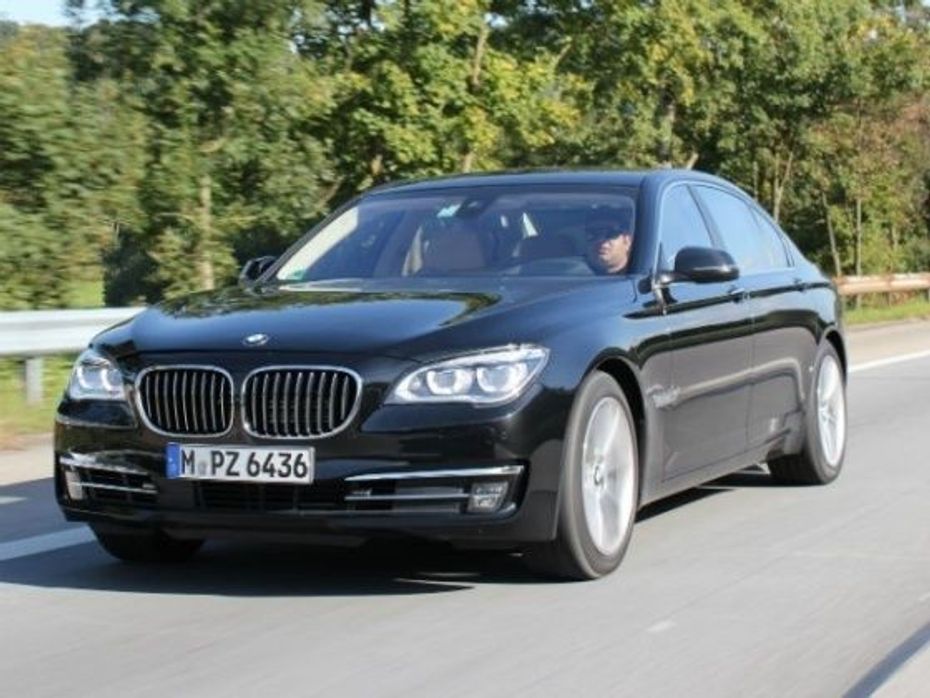 BMW 7-series front three quarters action shot