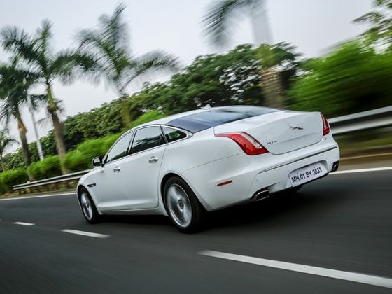 2015 Jaguar XJ 2.0-litre Petrol Review - ZigWheels