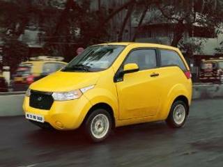 Mahindra e2o prices slashed by Rs 92,000