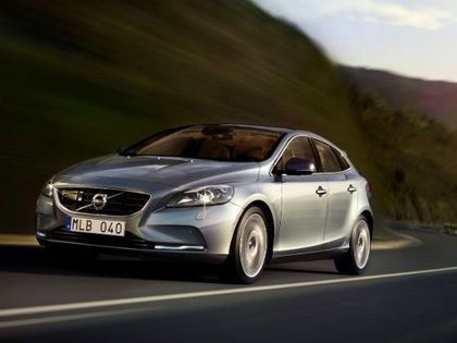 Volvo V40 India launch in May