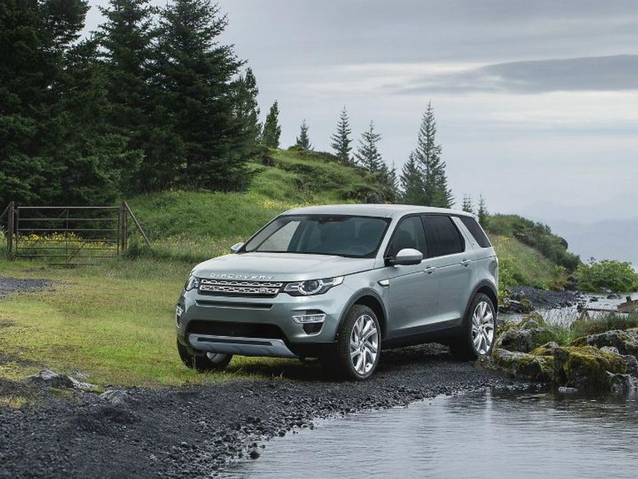 Land Rover Discovery Sport India launch front