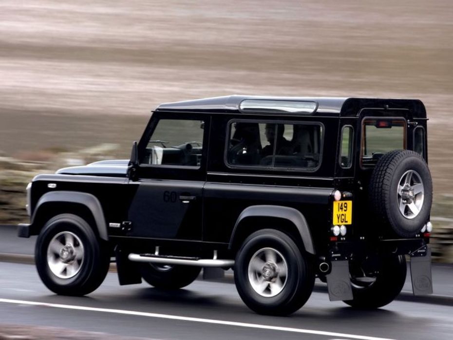New Land Rover Defender to come in five body styles - ZigWheels