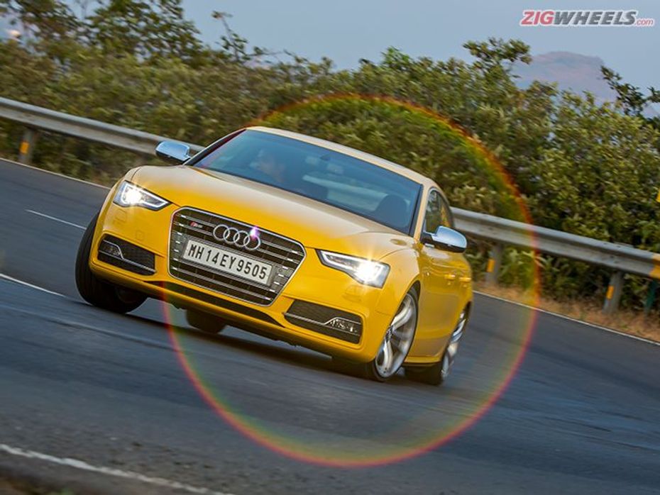 Audi S5 review action pic