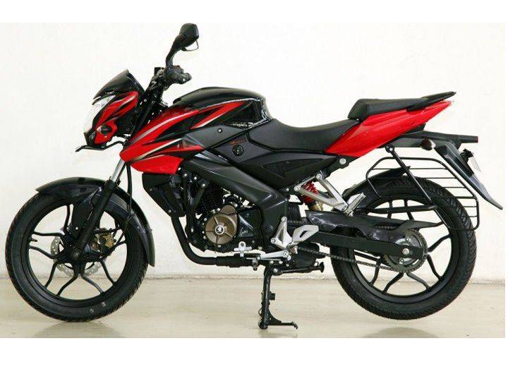 Bajaj bike under 70000 hot sale