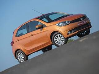 Tata Tiago : Detailed Review