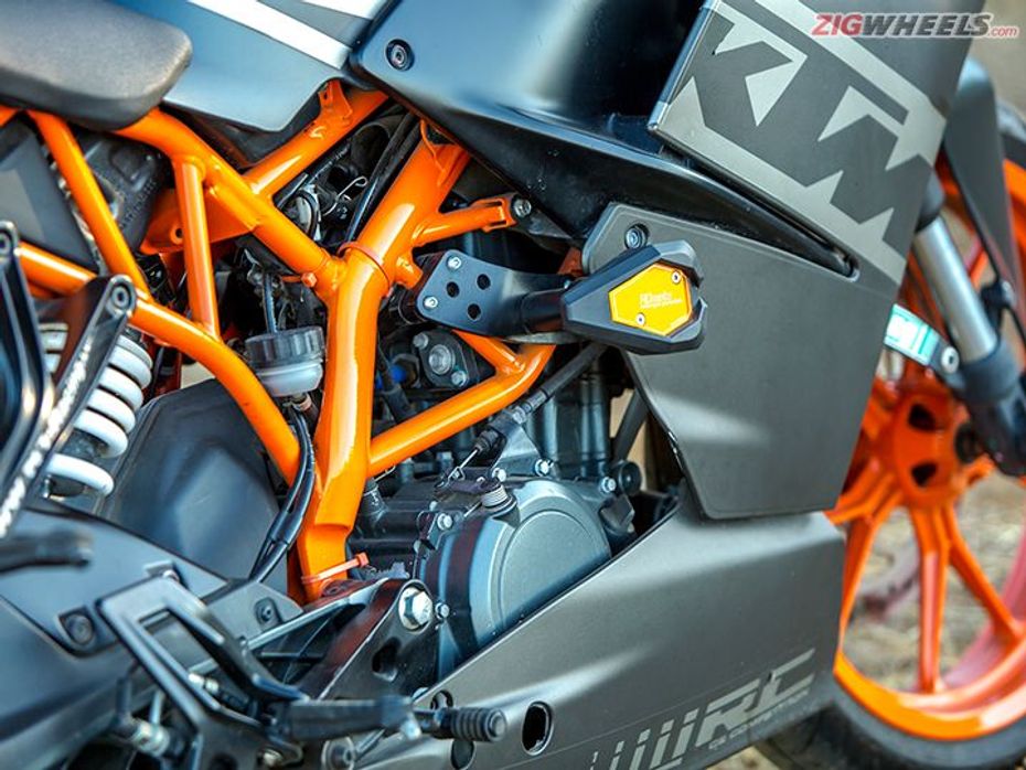 KTM RC390 engine