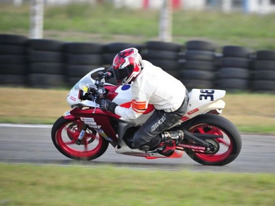 2015 California Superbike School India - Learning Throttle Control