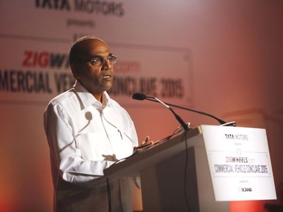 Anant Geete opines that reduced excise rates will give momentum to the auto industry Anant Geete opines that reduced excise rates will give momentum to the auto industry