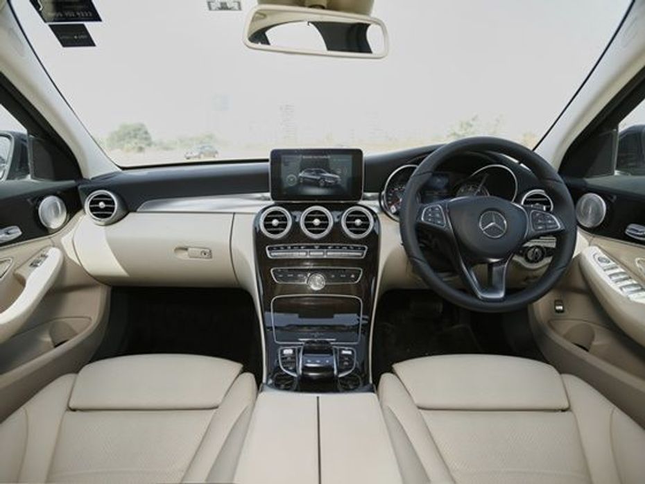 2015 Mercedes-Benz C220 Diesel Review interior