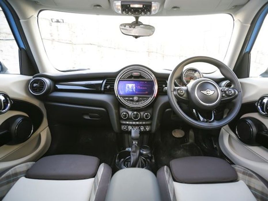 2015 Mini Cooper Diesel 5 Door interior