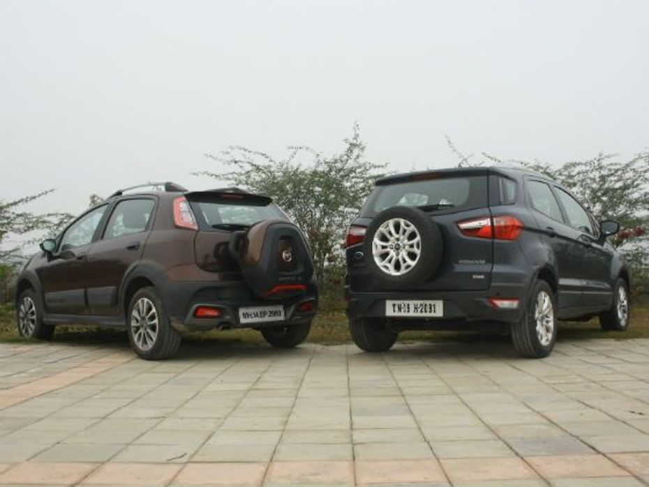 Fiat Avventura vs Ford EcoSport rear static