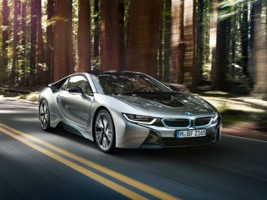 BMW i8 in action