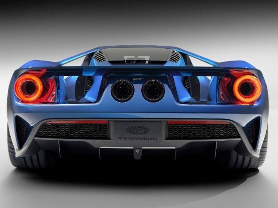2017 Ford GT rear static