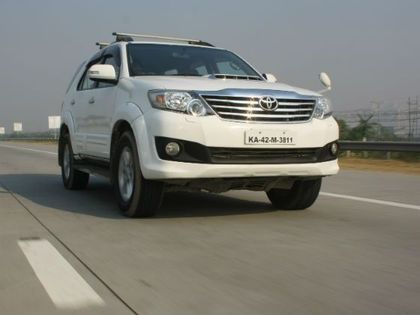 Toyota Fortuner 4x4 AT launched