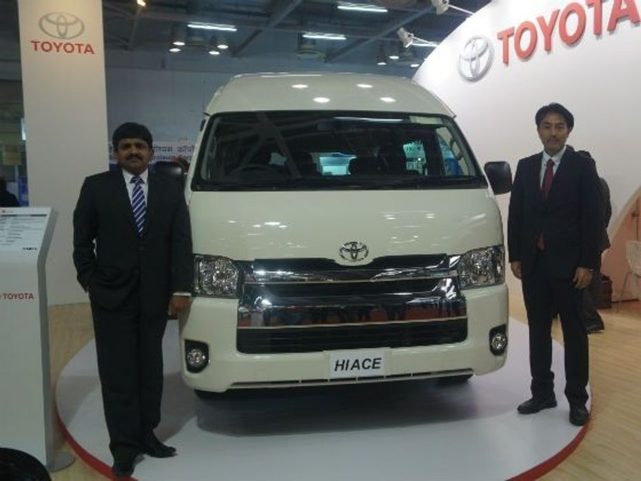 Toyota HiAce unveiled at the Bus and Special Vehicles show