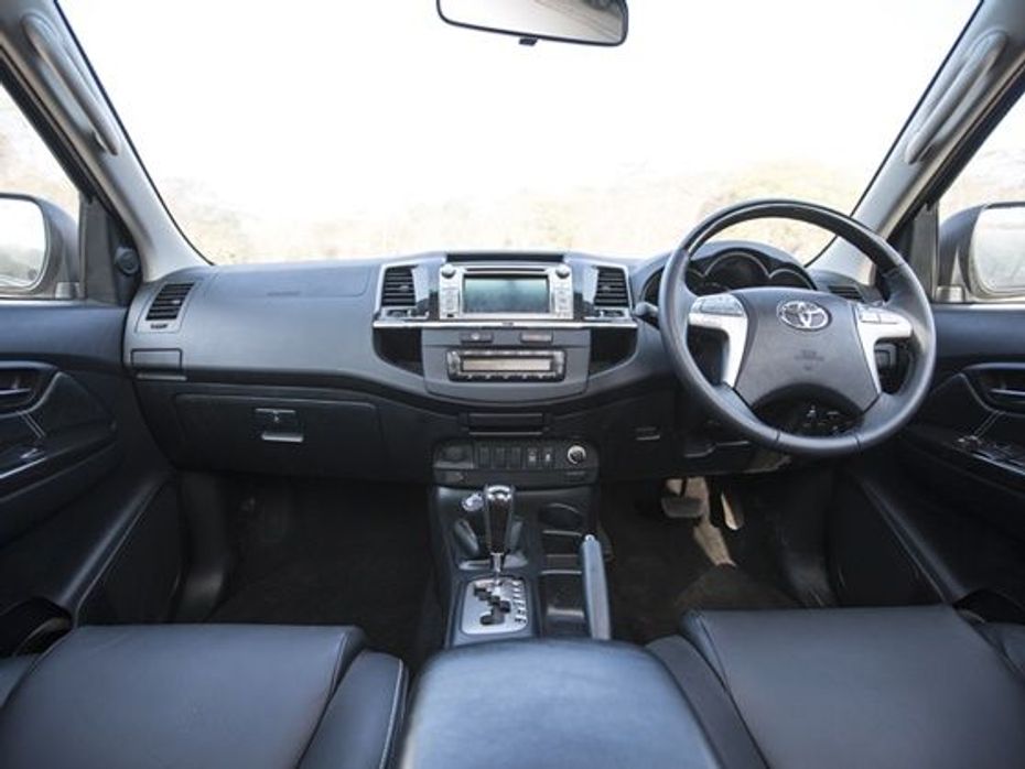 Toyota Fortuner AWD automatic review photo interior