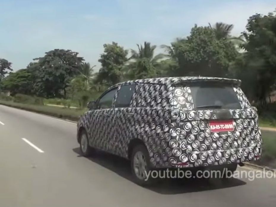 2016 Toyota Innova caught testing near Mysore
