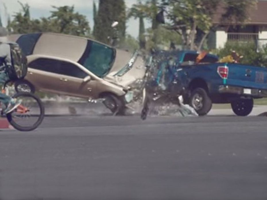 This is what happens when you text and drive