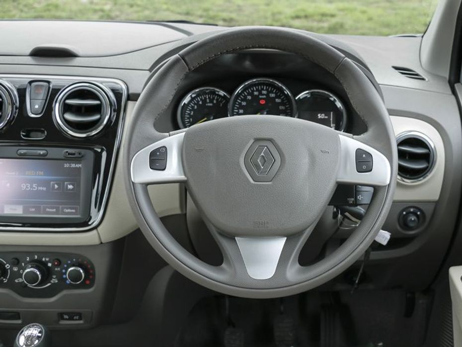Renault Lodgy dashboard