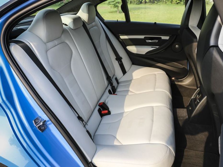 2015 BMW M3 rear seats