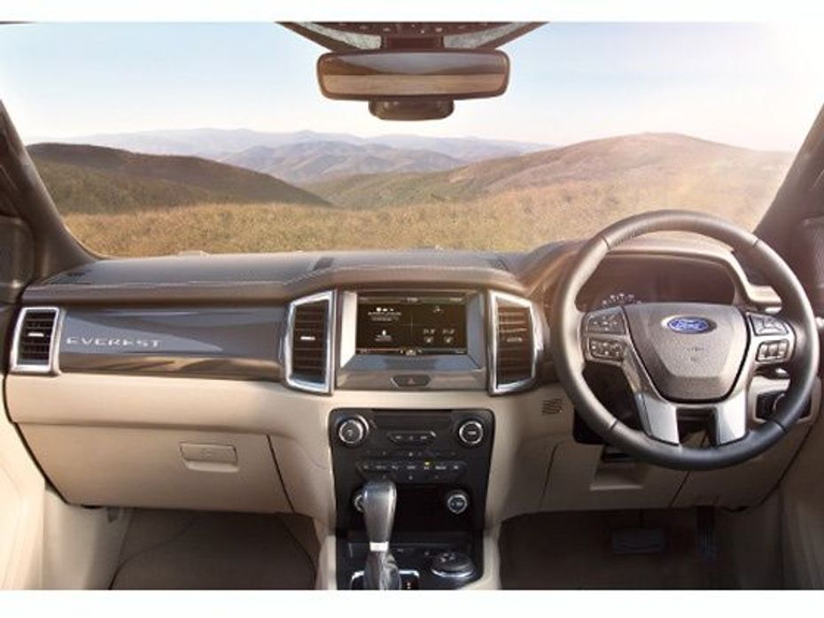 2015 Ford Endeavour cabin layout