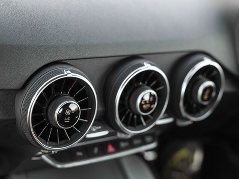 2015 Audi TT India Review AC vents
