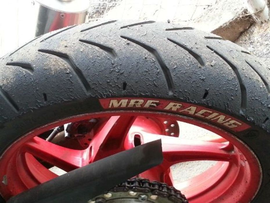 Honda Race CBR 250R tyre