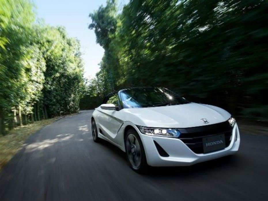 Honda S660 roadster front action