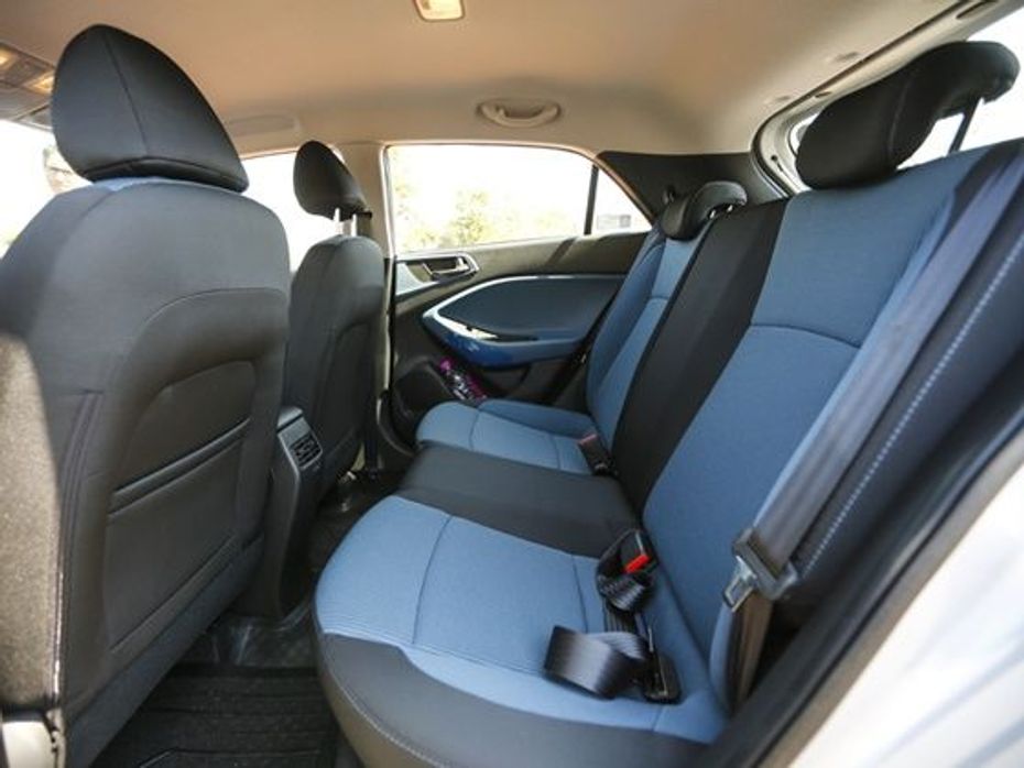 Hyundai i20 Active rear seat