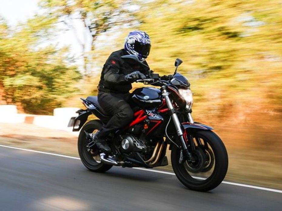 Benelli TNT 302 has smooth parallel twin which have more linear power delivery