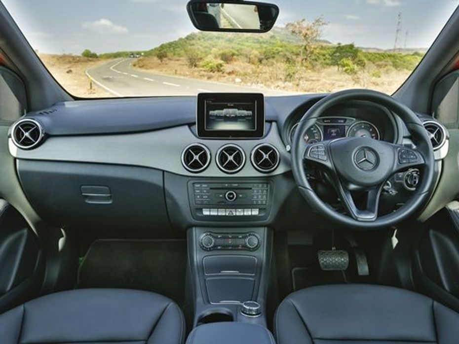 The refreshed cabin design of the 2015 Mercedes-Benz B-Class