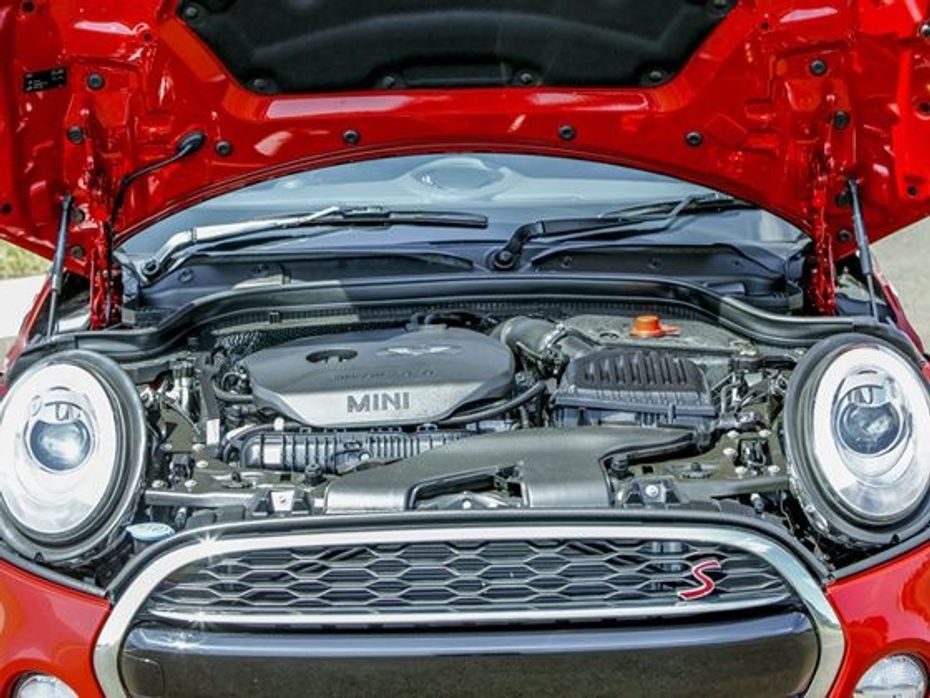 2015 Mini Cooper S 3 Door First review engine