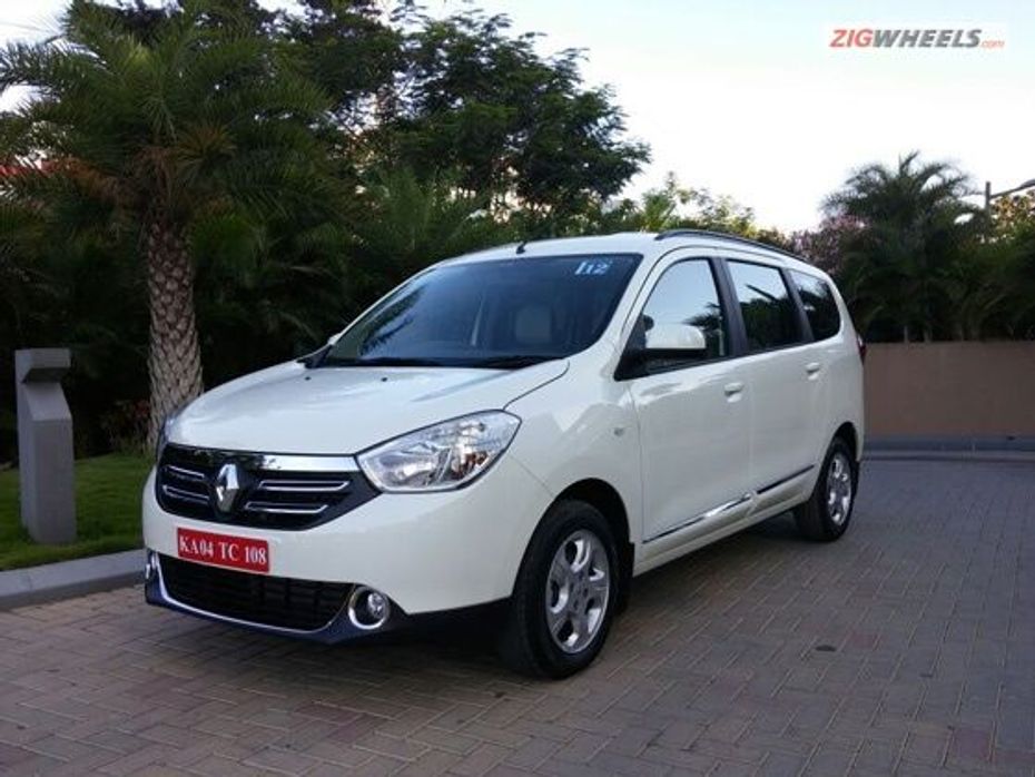 Renault Lodgy MPV top 5 reason buying guide for India