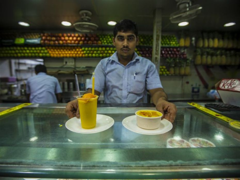 Mango Desserts at Haji ali juice centre