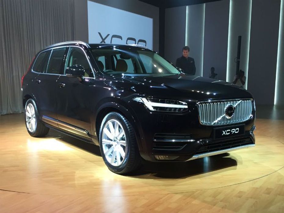 New Volvo XC90 front static at launch