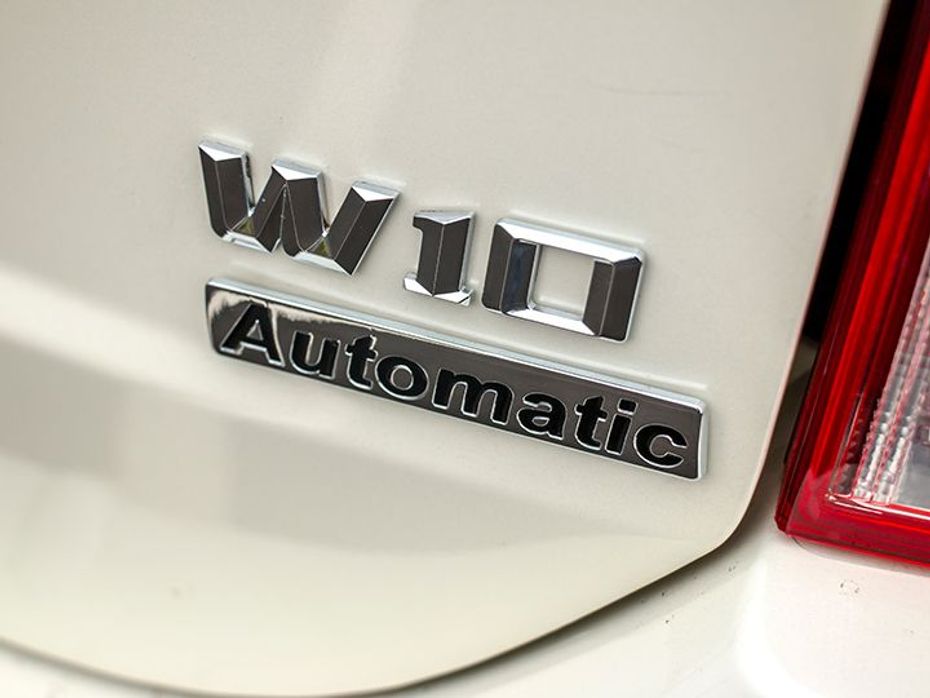 Mahinda XUV500 automatic badge