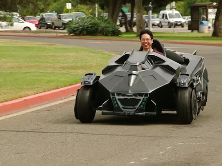 You know you want this Batman Arkham Knight Batmobile go-kart - ZigWheels
