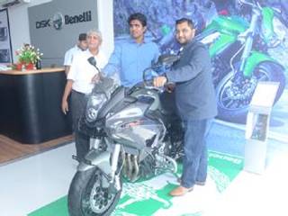 DSK-Benelli inaugurates new dealership in Surat